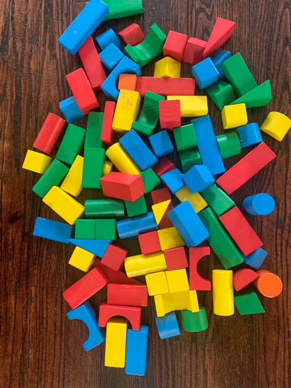 Wood Building Blocks 90 Pieces Primary Colors Several Shapes Construction set